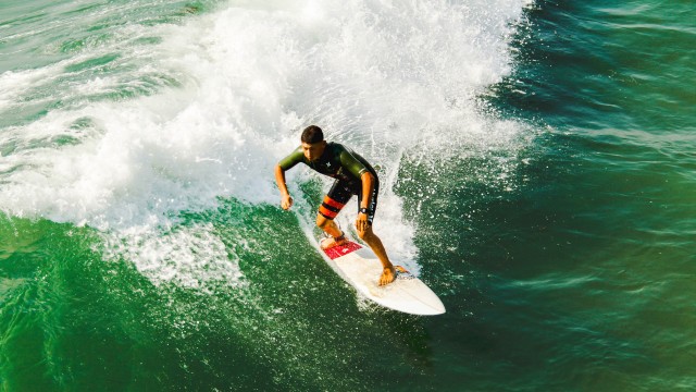 乐鱼体育官网入口-公牛队新秀状态火热，备战新赛季，公牛队现役首发阵容